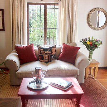 Oak Village B&B Στέλενμπος Εξωτερικό φωτογραφία