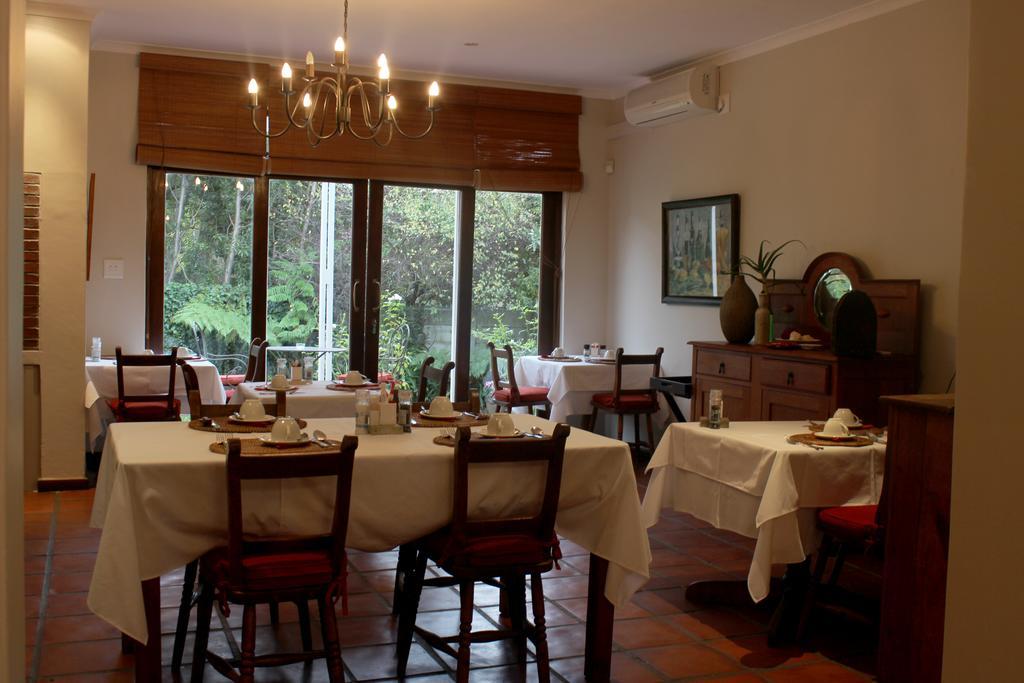 Oak Village B&B Στέλενμπος Εξωτερικό φωτογραφία