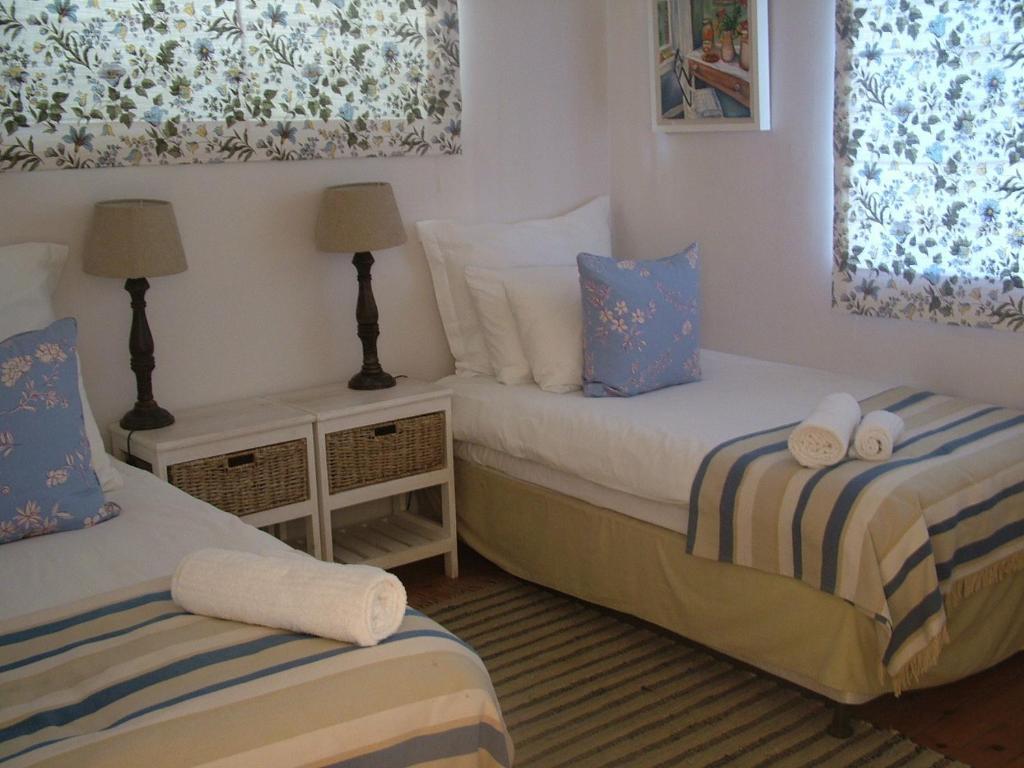 Oak Village B&B Στέλενμπος Δωμάτιο φωτογραφία